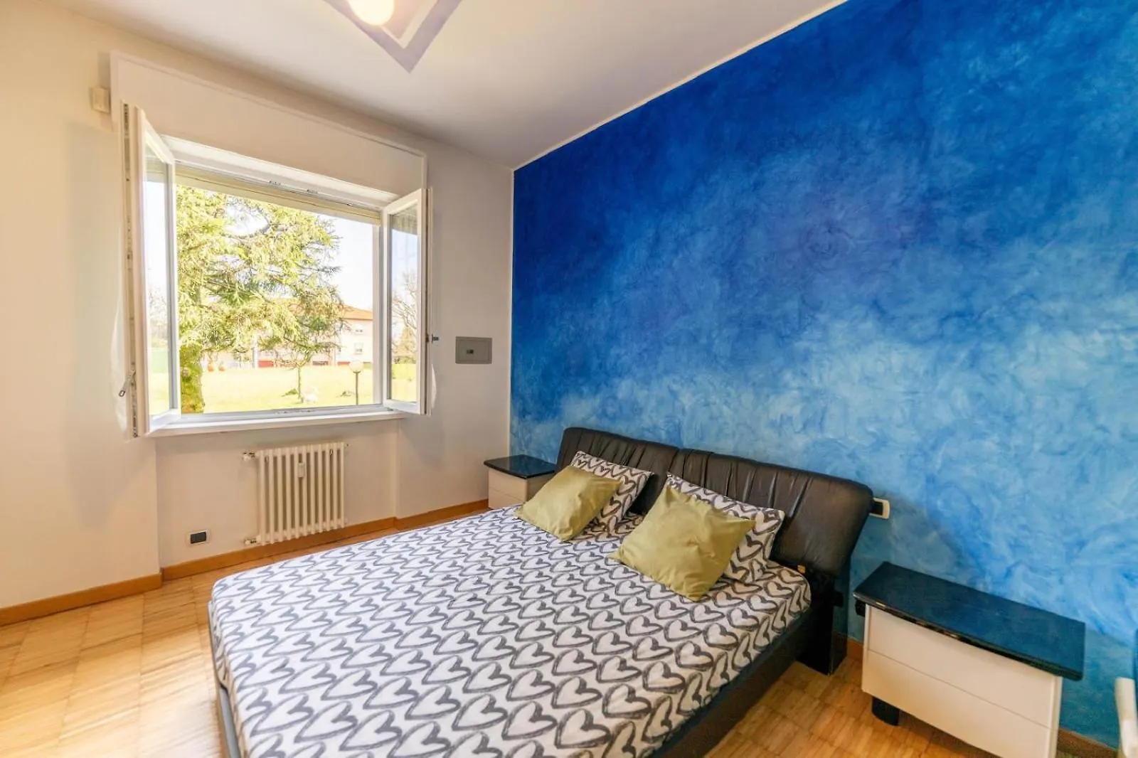 Holiday home Como-Swiss 15 Min - Big Home With Parking - Terrace - Wifi Olgiate Comasco Italy