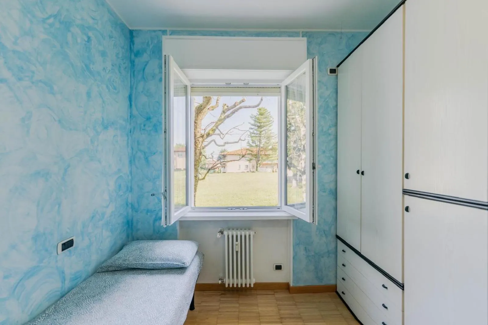 Como-Swiss 15 Min - Big Home With Parking - Terrace - Wifi Olgiate Comasco 0*,