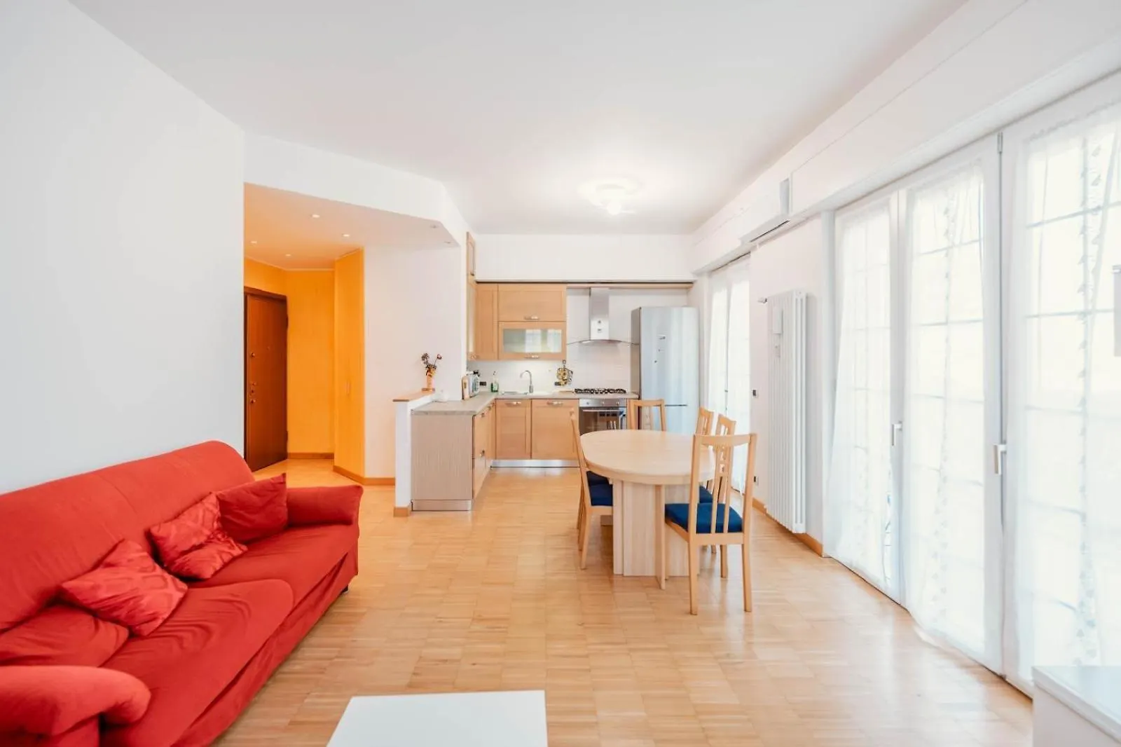 Como-Swiss 15 Min - Big Home With Parking - Terrace - Wifi Olgiate Comasco